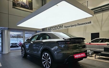 Porsche Macan, 2024 год, 17 950 000 рублей, 3 фотография