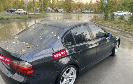 BMW 3 серия, 2005 год, 1 250 000 рублей, 28 фотография