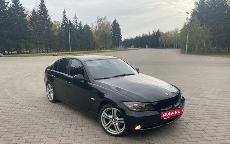 BMW 3 серия, 2005 год, 1 250 000 рублей, 37 фотография