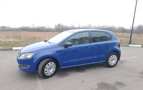 Volkswagen Polo VI (EU Market), 2010 год, 750 000 рублей, 2 фотография