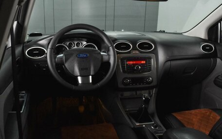 Ford Focus II рестайлинг, 2011 год, 899 000 рублей, 6 фотография