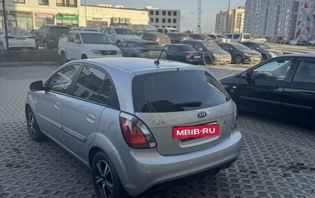 KIA Rio II, 2011 год, 815 000 рублей, 4 фотография