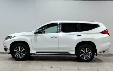 Mitsubishi Pajero Sport III рестайлинг, 2016 год, 2 850 000 рублей, 8 фотография