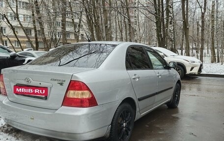 Toyota Corolla, 2004 год, 525 000 рублей, 3 фотография