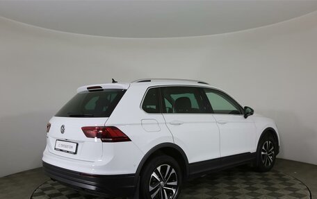 Volkswagen Tiguan II, 2019 год, 2 317 000 рублей, 5 фотография