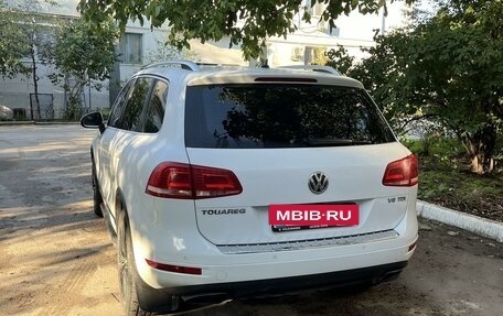 Volkswagen Touareg III, 2012 год, 2 400 000 рублей, 3 фотография