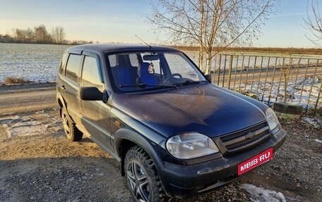 Chevrolet Niva I рестайлинг, 2005 год, 350 000 рублей, 1 фотография