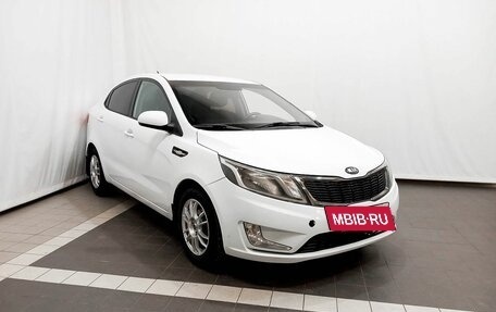 KIA Rio III рестайлинг, 2013 год, 872 000 рублей, 3 фотография