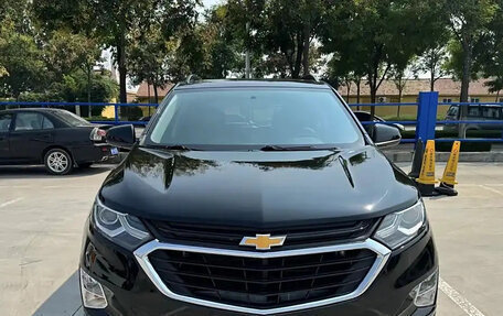 Chevrolet Equinox III, 2020 год, 1 520 000 рублей, 2 фотография