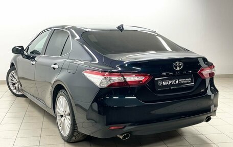 Toyota Camry, 2019 год, 3 356 000 рублей, 6 фотография