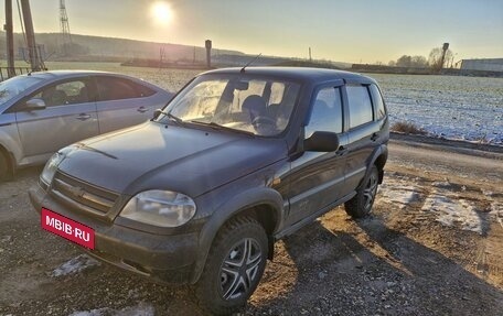 Chevrolet Niva I рестайлинг, 2005 год, 350 000 рублей, 2 фотография