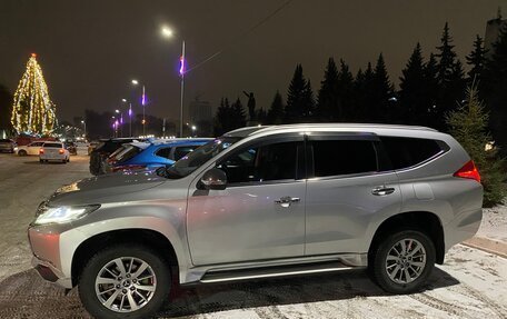 Mitsubishi Pajero Sport III рестайлинг, 2017 год, 3 000 000 рублей, 6 фотография