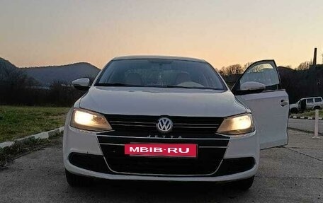 Volkswagen Jetta VI, 2013 год, 870 000 рублей, 9 фотография