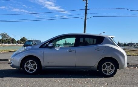 Nissan Leaf I, 2011 год, 599 333 рублей, 2 фотография