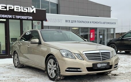 Mercedes-Benz E-Класс, 2010 год, 1 695 000 рублей, 3 фотография