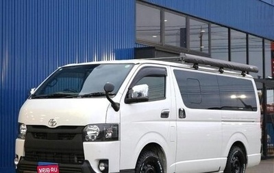 Toyota HiAce H200, 2021 год, 4 990 000 рублей, 1 фотография