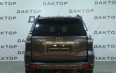 Toyota Land Cruiser Prado 150 рестайлинг 2, 2018 год, 5 199 000 рублей, 5 фотография