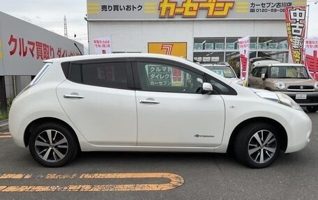 Nissan Leaf I, 2013 год, 599 333 рублей, 2 фотография