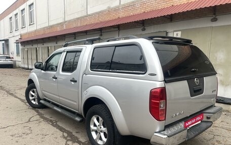 Nissan Navara (Frontier), 2013 год, 2 200 000 рублей, 3 фотография