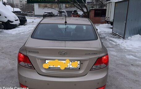 Hyundai Solaris II рестайлинг, 2011 год, 530 000 рублей, 7 фотография