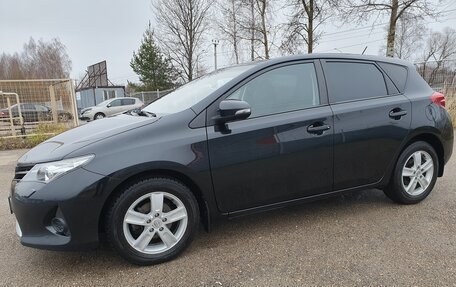 Toyota Auris II, 2013 год, 1 249 000 рублей, 4 фотография