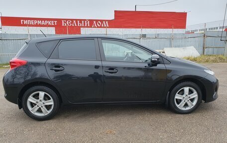 Toyota Auris II, 2013 год, 1 249 000 рублей, 9 фотография