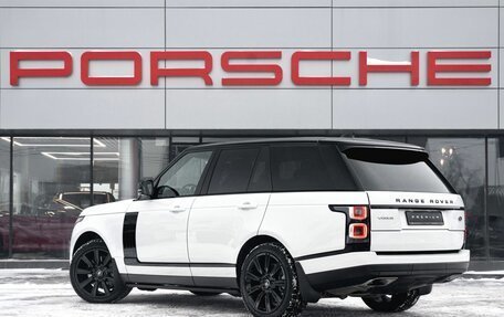 Land Rover Range Rover IV рестайлинг, 2019 год, 8 800 000 рублей, 3 фотография