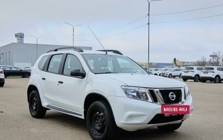 Nissan Terrano III, 2017 год, 1 400 000 рублей, 3 фотография