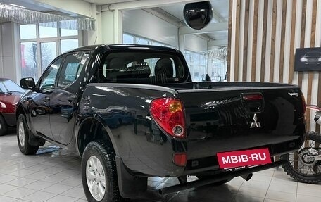 Mitsubishi L200 IV рестайлинг, 2008 год, 1 200 000 рублей, 4 фотография