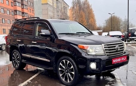 Toyota Land Cruiser 200, 2012 год, 4 150 000 рублей, 2 фотография