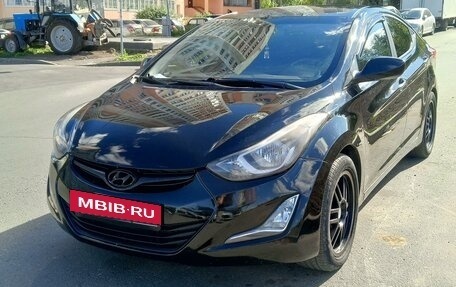 Hyundai Elantra V, 2015 год, 895 000 рублей, 11 фотография