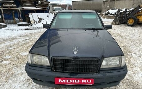 Mercedes-Benz C-Класс, 1995 год, 360 000 рублей, 7 фотография