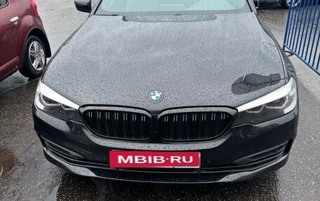 BMW 5 серия, 2020 год, 900 000 рублей, 1 фотография