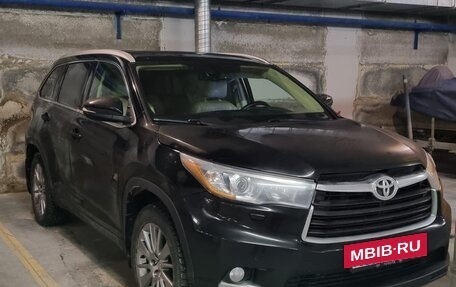 Toyota Highlander III, 2015 год, 2 250 000 рублей, 32 фотография