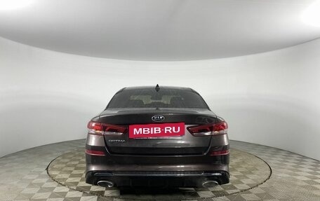 KIA Optima IV, 2019 год, 2 200 000 рублей, 6 фотография