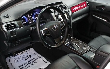 Toyota Camry, 2016 год, 1 850 000 рублей, 9 фотография