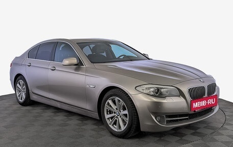 BMW 5 серия, 2012 год, 1 810 000 рублей, 3 фотография