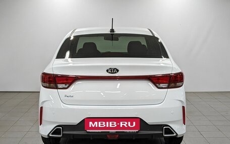 KIA Rio IV, 2020 год, 1 590 000 рублей, 6 фотография