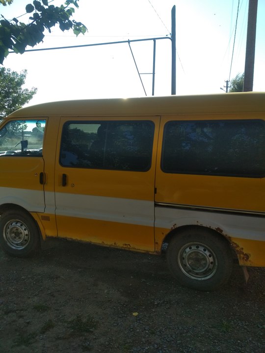 Mazda Bongo IV, 2009 год, 600 000 рублей, 6 фотография