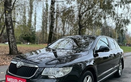 Skoda Superb III рестайлинг, 2011 год, 1 100 000 рублей, 6 фотография