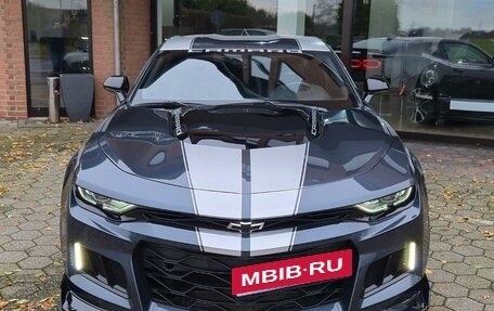 Chevrolet Camaro VI, 2022 год, 4 999 998 рублей, 2 фотография