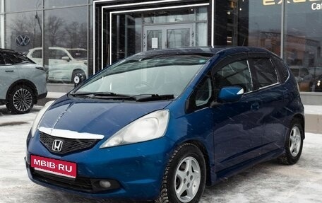 Honda Fit III, 2009 год, 900 000 рублей, 1 фотография