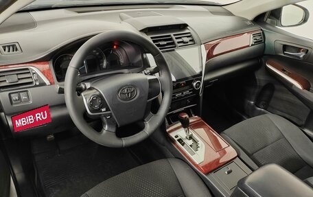 Toyota Camry, 2012 год, 1 499 000 рублей, 13 фотография