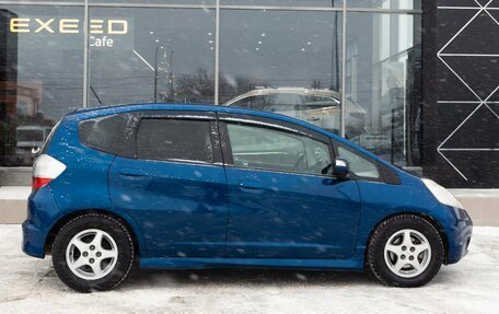 Honda Fit III, 2009 год, 900 000 рублей, 6 фотография