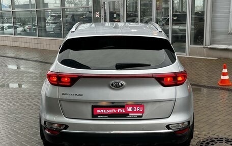 KIA Sportage IV рестайлинг, 2020 год, 2 600 000 рублей, 6 фотография