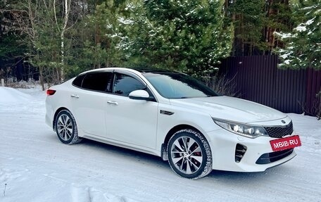 KIA Optima IV, 2018 год, 2 500 000 рублей, 4 фотография