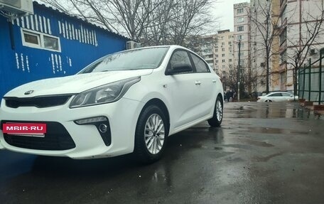 KIA Rio IV, 2018 год, 1 670 000 рублей, 3 фотография