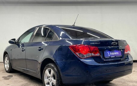 Chevrolet Cruze II, 2010 год, 870 000 рублей, 5 фотография