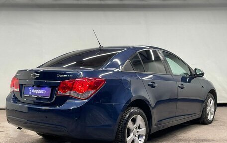 Chevrolet Cruze II, 2010 год, 870 000 рублей, 4 фотография