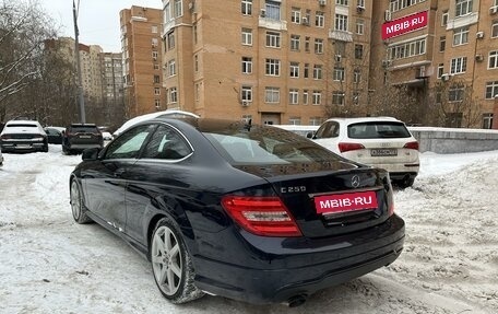 Mercedes-Benz C-Класс, 2013 год, 1 750 000 рублей, 7 фотография